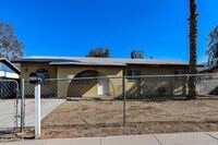 Building Photo - 8209 S 24th Way