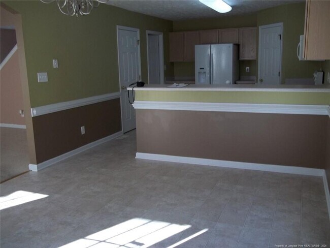 Building Photo - 5619 Walking Trail Way