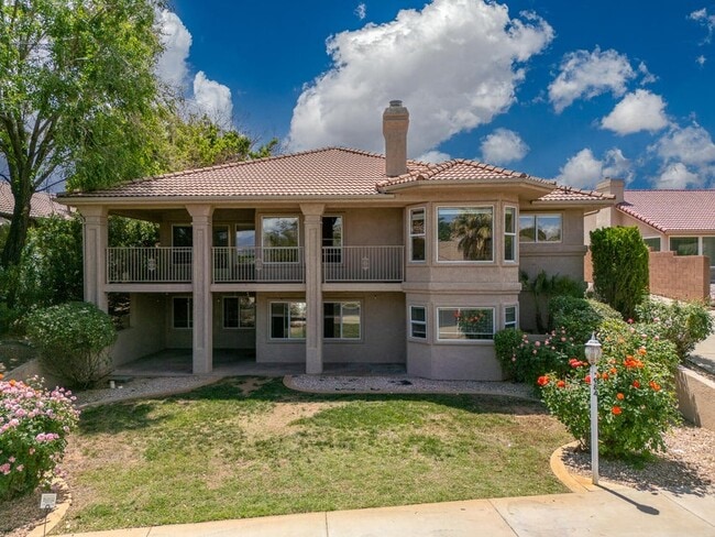 Building Photo - 984 Larkspur Rd