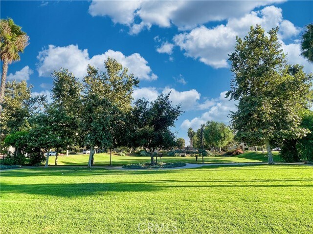 Building Photo - 2841 E Via Terrano