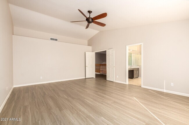 Building Photo - 4551 E Desert Trumpet Rd