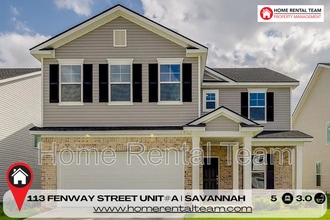 Building Photo - 113 Fenway St