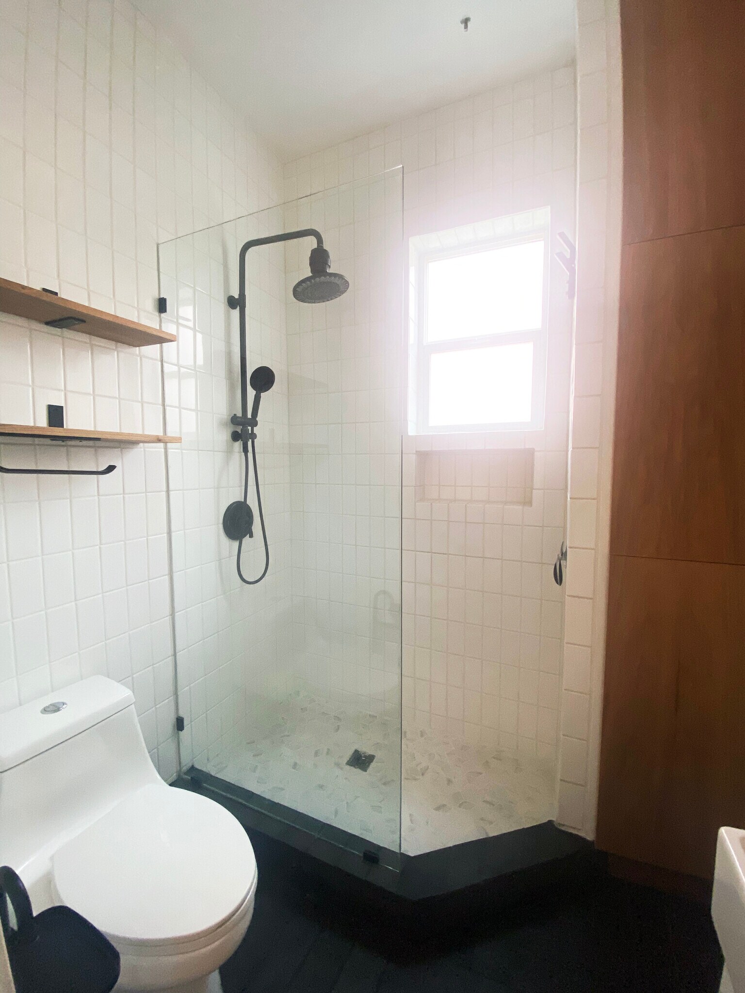 Bathroom - 1404 Knox Ct