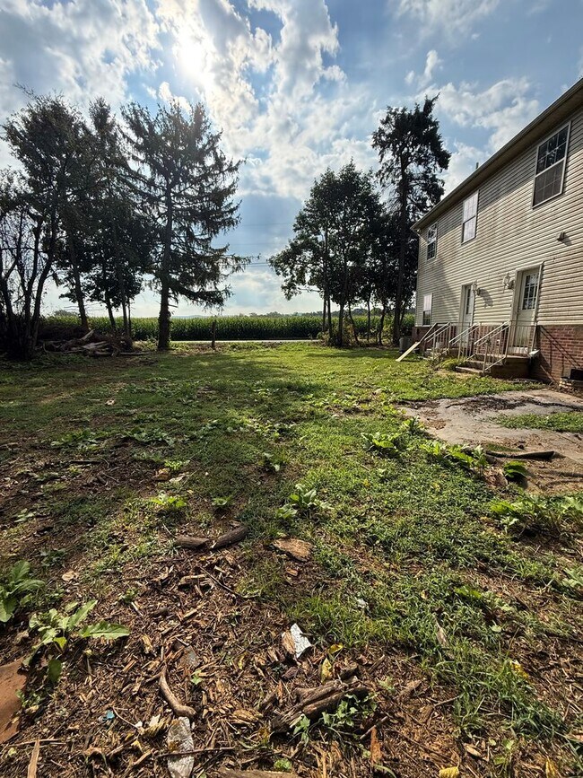 Building Photo - 4937 Byers Rd