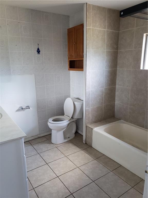 Building Photo - 1606 High Chaparral Dr
