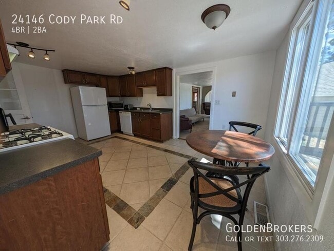 Building Photo - 24146 Cody Park Rd