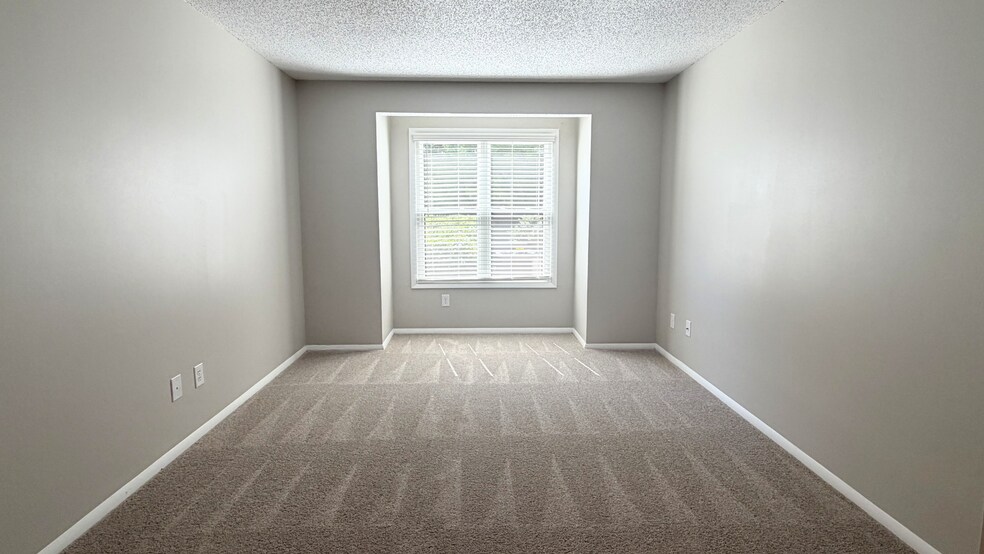 Building Photo - 3706 Chimney Ridge Pl