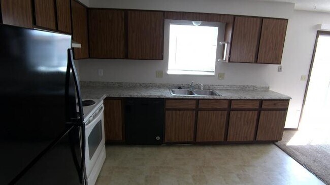 Building Photo - 2 bedroom in Loveland CO 80537