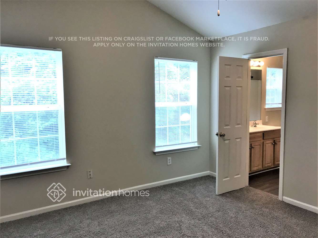 Building Photo - 4118 Hathaway Hills Dr