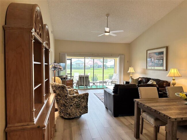 Building Photo - 5906 Doral Dr
