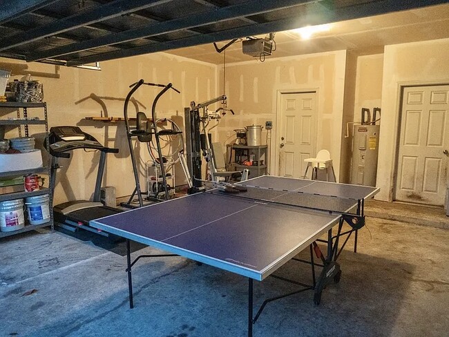 Garage Gym - 86280 Augustus Ave