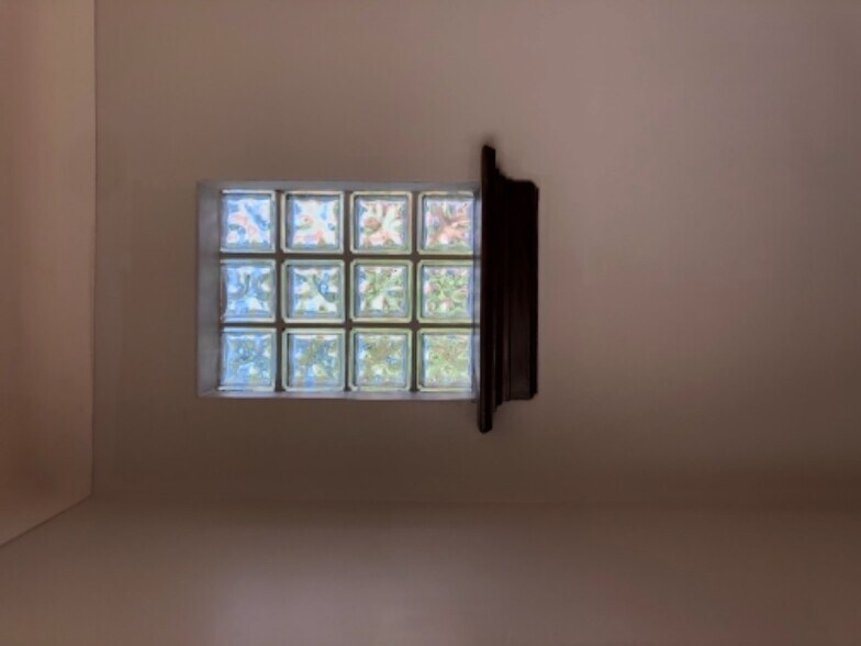 Building Photo - 8905 Lucerne Ct