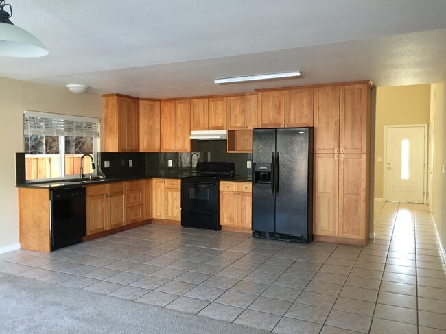 Building Photo - 4670 Holycon Cir