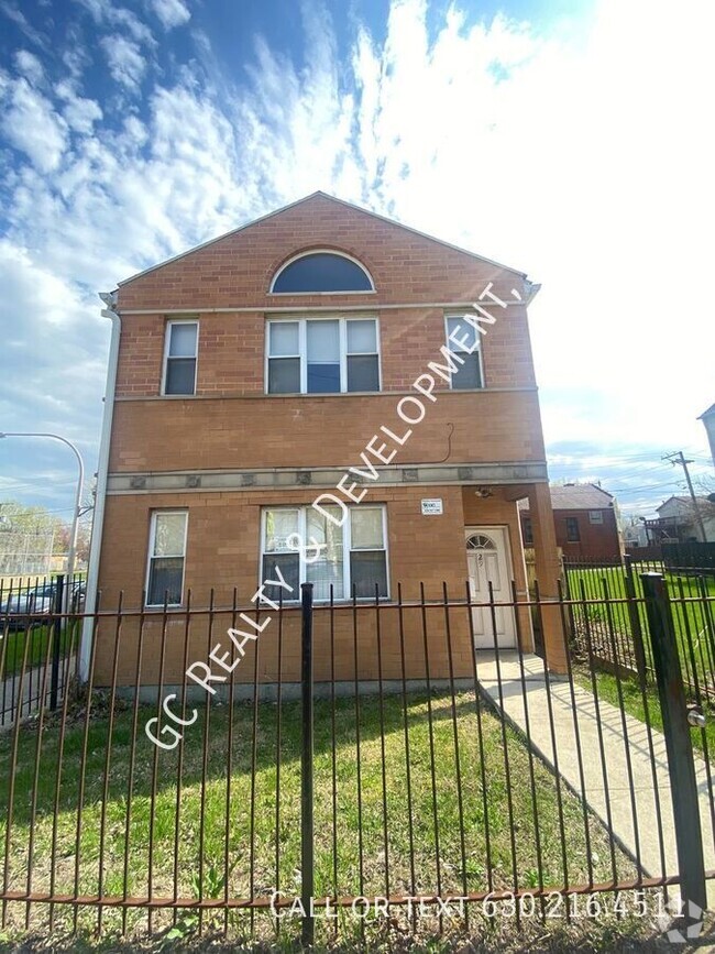 Building Photo - 29 W Garfield Blvd