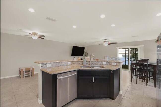Building Photo - 13103 Logan Captiva Ln