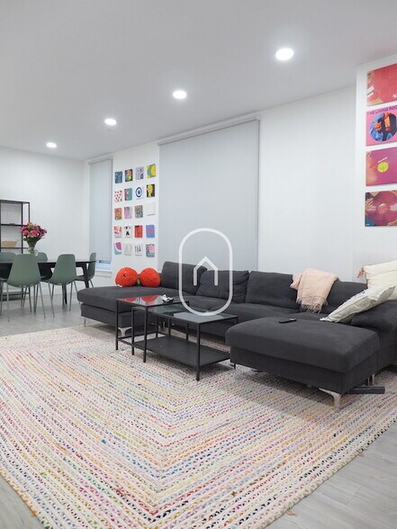 Building Photo - 136 Northampton St