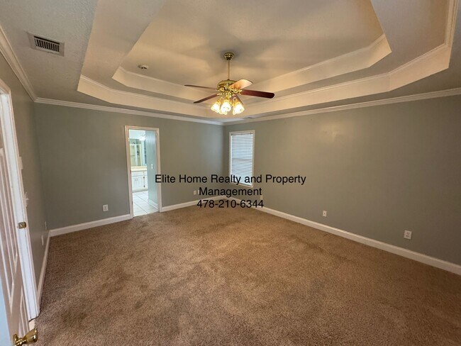 Building Photo - 111 Weatherstone Pl