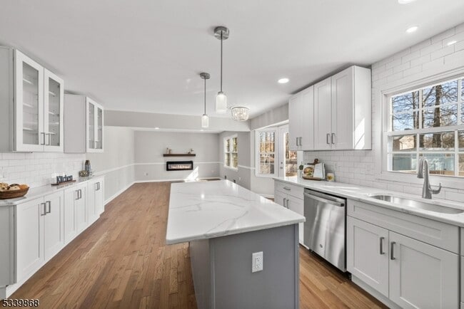 Building Photo - 231 Sutphin Ln