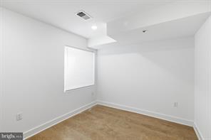 Building Photo - 2219 N 5th St