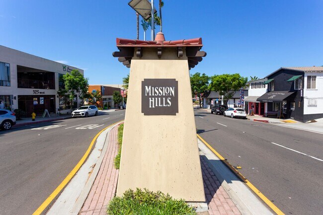 Building Photo - *OPEN HOUSE: 8/30 1-2PM* BEAUTIFUL Remodel...