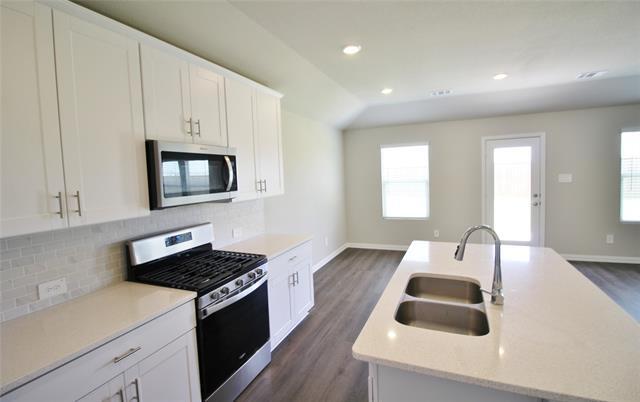 Building Photo - 4208 Mountain Crk Dr