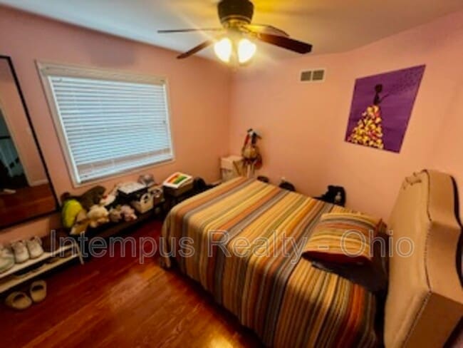 Building Photo - 2449 Anderson Manor Ct