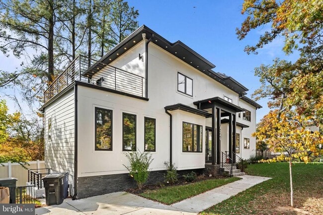 Building Photo - 4246 15th St N