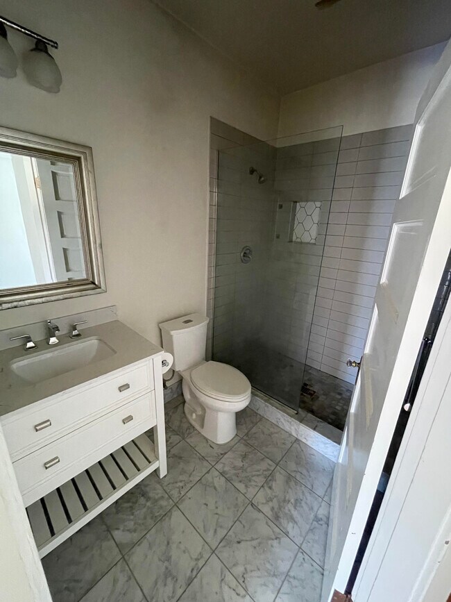 Building Photo - 1234 24th St