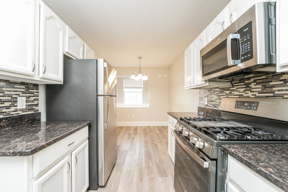 Building Photo - 1959 Corners Cir