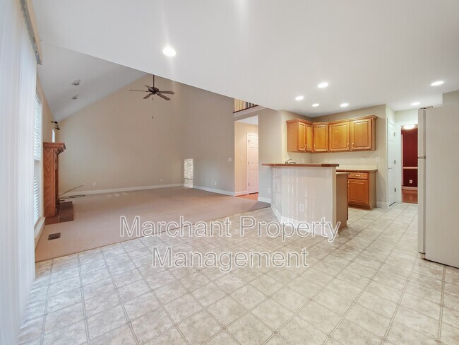 Building Photo - 11 Tupelo Ct
