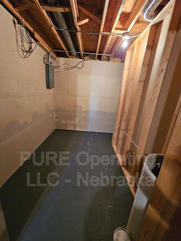 Building Photo - 12321 Wirt St