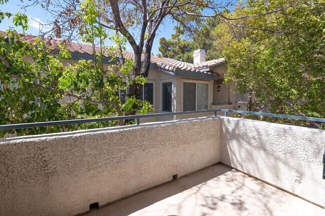 Building Photo - Condo with 2 Beds/2 Baths in Las Vegas near UNLV & McCarran Airport