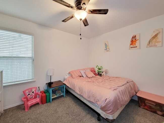 Building Photo - 14741 Hazel Br Dr