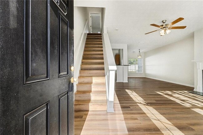 Building Photo - 2559 Walden Lake Dr