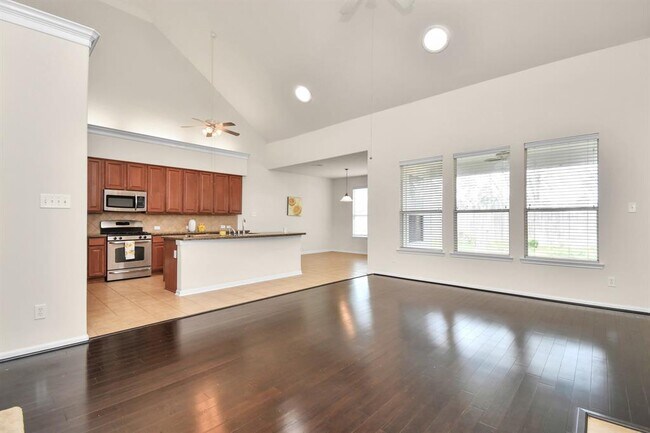 Building Photo - 17734 Sunset River Ln