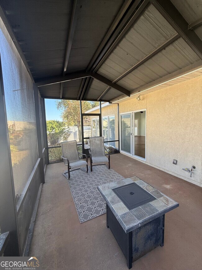 Building Photo - 1403 Tanager Trail