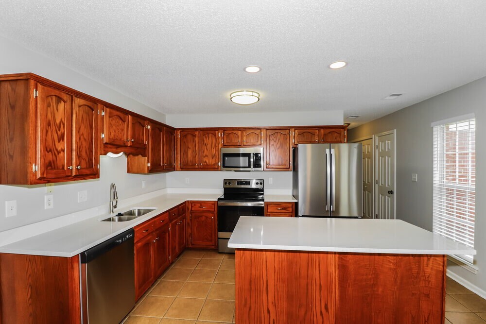 Building Photo - 5123 Summer Mist Cove