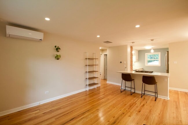 Building Photo - Sunny Sunnyside Bungalow with Finished Basement & Private Backyard Retreat