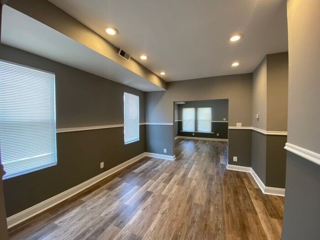 Building Photo - 3 Bedroom Semidetached home