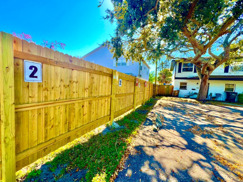 Building Photo - 2734 62nd Ave N