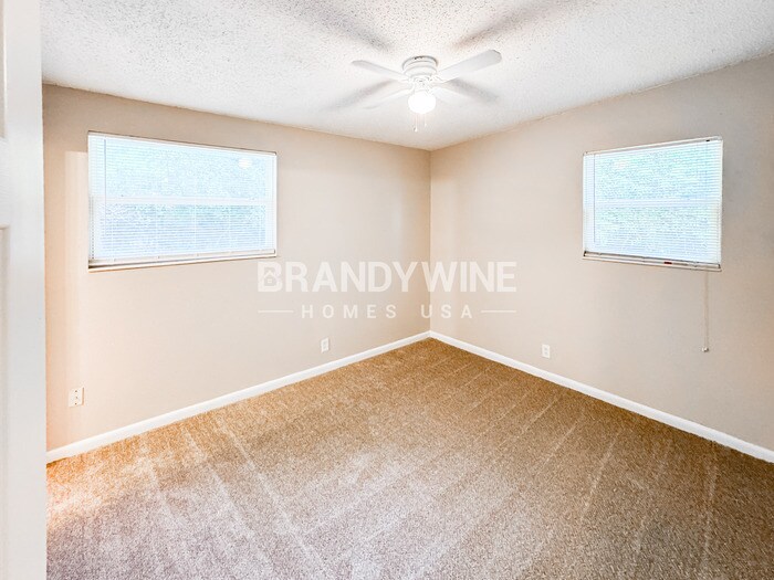 Building Photo - 2518 Congaree Dr W