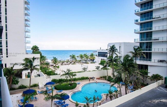 Building Photo - 4001 S Ocean Dr