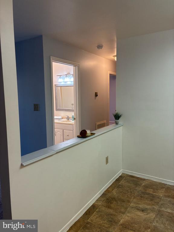 Building Photo - 534 Pangborn Blvd