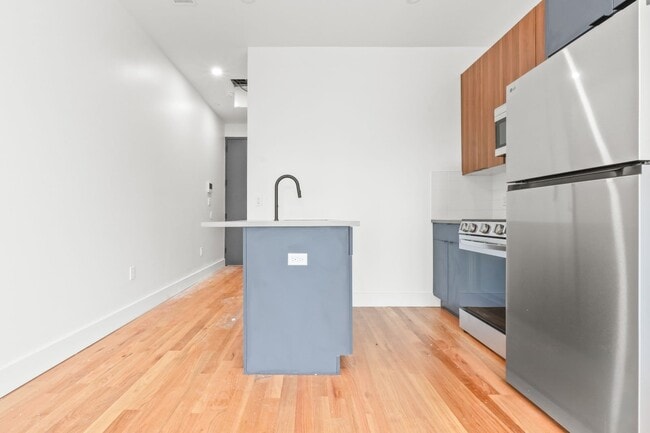 Building Photo - East 28th Street