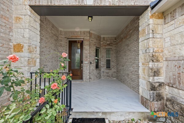 Building Photo - 1036 Almeria Bend