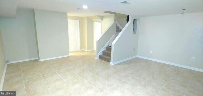 Building Photo - 4 Steeplejack Ct