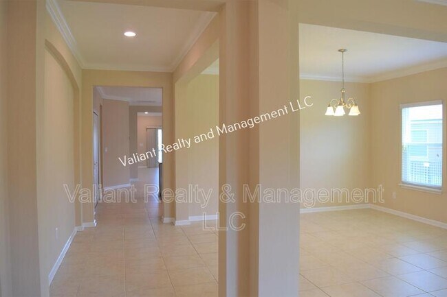 Building Photo - 15849 Tisons Bluff Rd