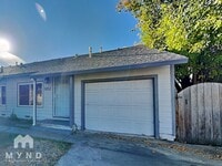 Building Photo - 1852 Grand Ave