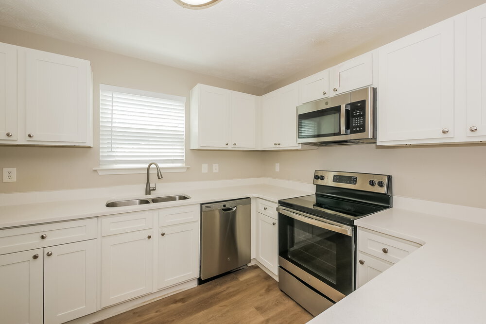 Building Photo - 3901 Alderwoods Dr