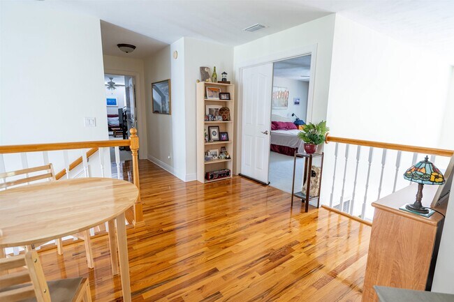 Building Photo - 491 Frank Shaw Rd